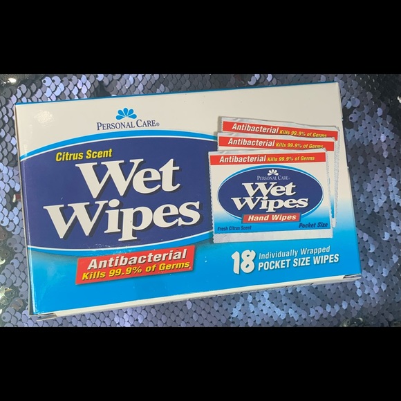 Wet Wipes- individually wrapped - Picture 3 of 5